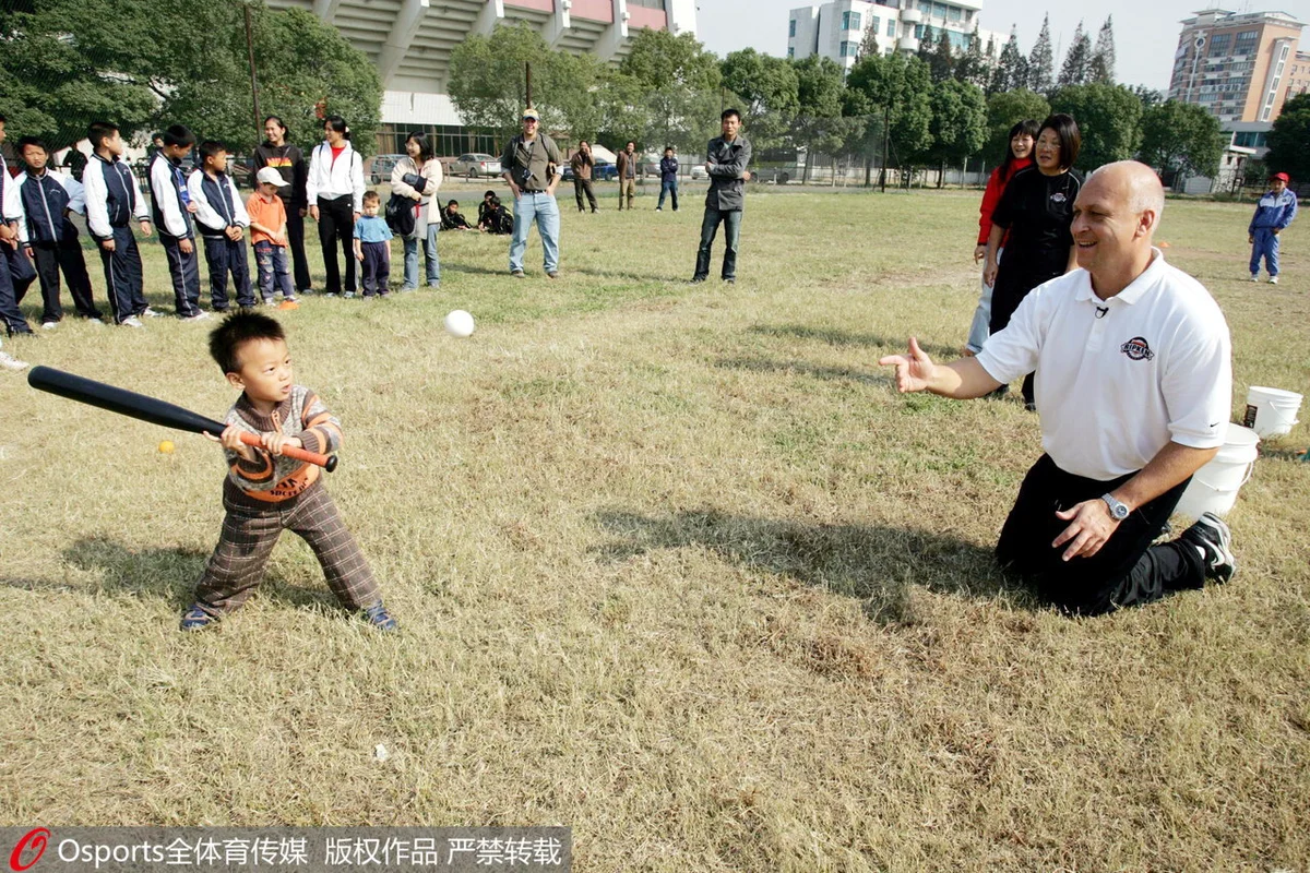 如何通过心理辅导提升篮球轮换训练的效果_0
